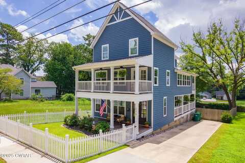 226 Morgan Street, Jackson, TN 38301
