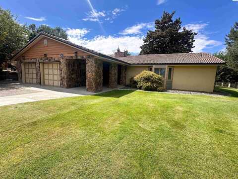 4506 S Rainier Ct, Kennewick, WA 99337