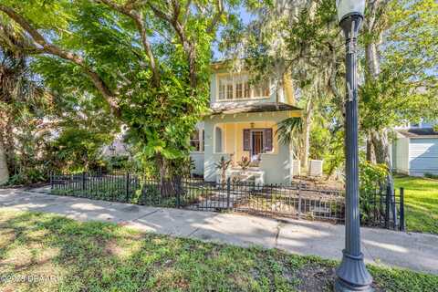 214 Cedar Street, Daytona Beach, FL 32114
