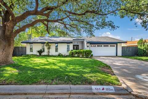 500 W 6th St, Stanton, TX 79782