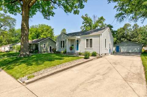 5613 College Avenue, Des Moines, IA 50310