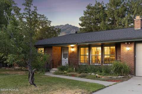 7157 S Manor Drive, Cottonwood Heights, UT 84121