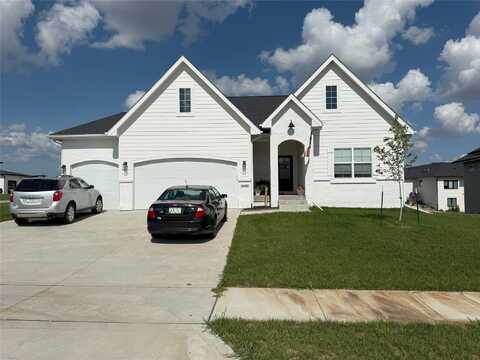 3997 NW 179th Court, Clive, IA 50325