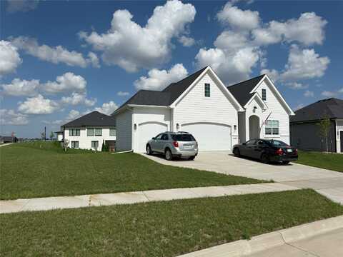 3997 NW 179th Court, Clive, IA 50325