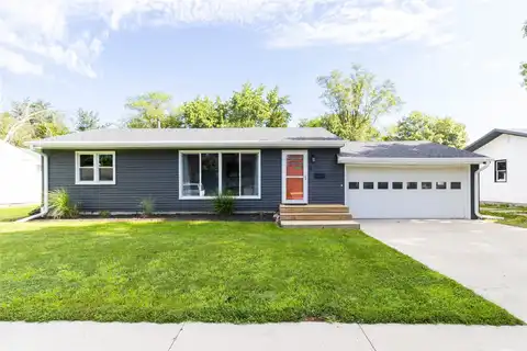 1021 W South Street, Winterset, IA 50273