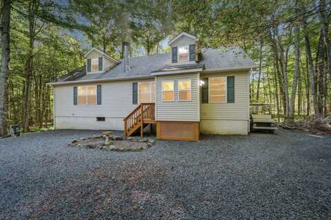 295 Wyomissing Drive, Pocono Lake, PA 18347