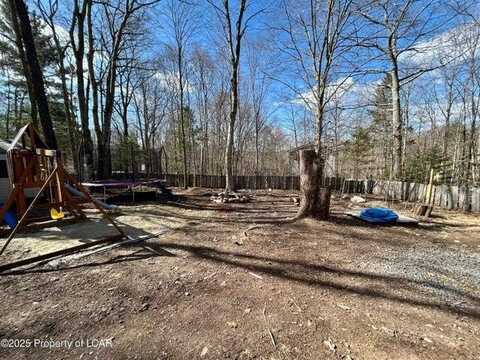 8 Tulip Lane, Thornhurst, PA 18424