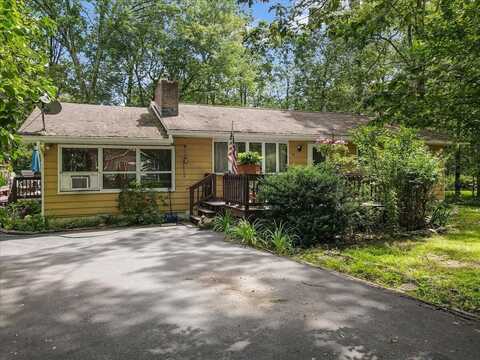 2125 Sassafras Lane, Kunkletown, PA 18058
