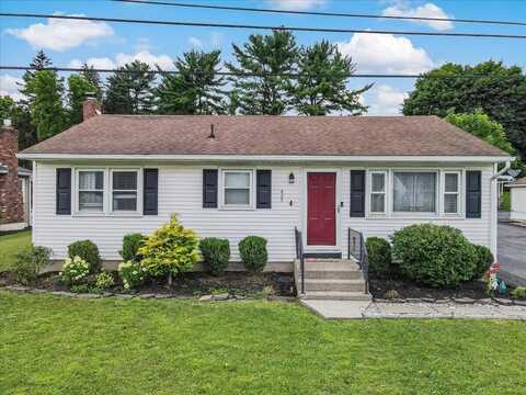 489 Sportsman Club Road, Nazareth, PA 18064