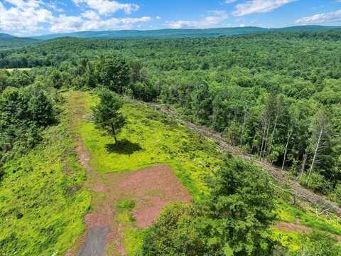 Dixon Lane, White Haven, PA 18661