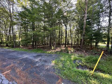 Indian Dr 1 Way, East Stroudsburg, PA 18302