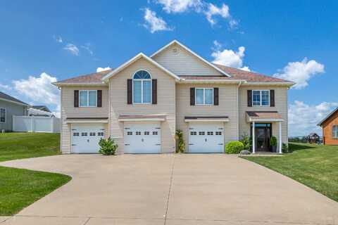1608 Timber, Maquoketa, IA 52060