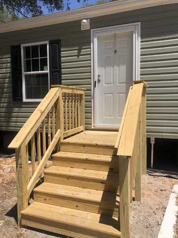 60 Bayou Drive, Fort Walton Beach, FL 32547