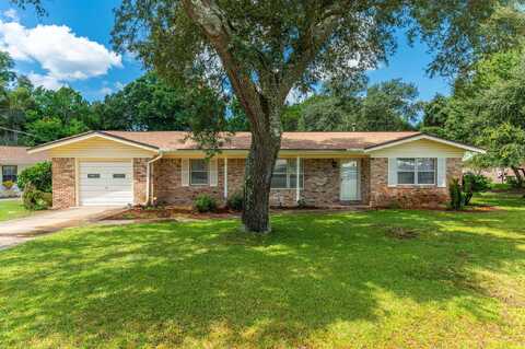 110 NW Gardenia Court, Fort Walton Beach, FL 32548