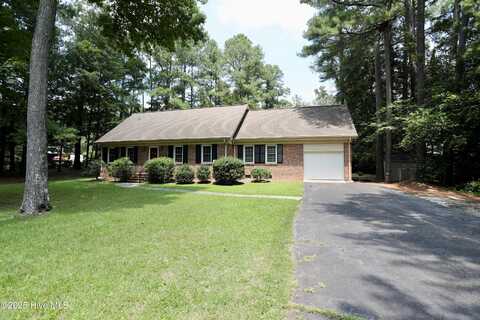 202 Haldane Drive, Southern Pines, NC 28387