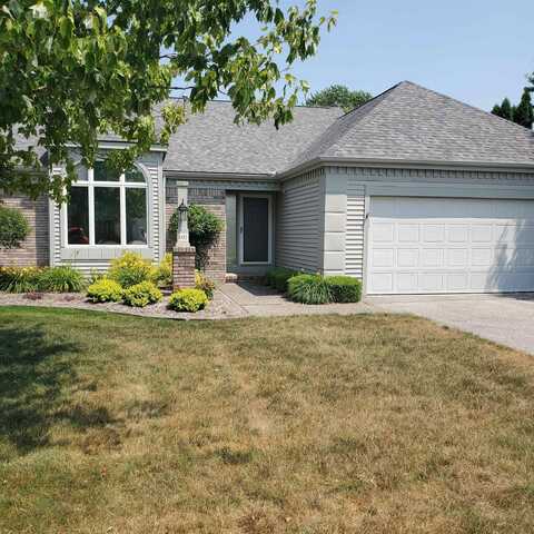 5557 Spring Knoll, Bay City, MI 48706