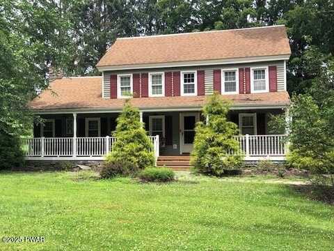 149 Ledgedale Road, Greentown, PA 18426