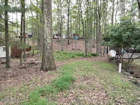 254 Village Drive W, Milford, PA 18337