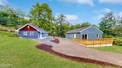 136 Heaters Hill Road, Matamoras, PA 18336