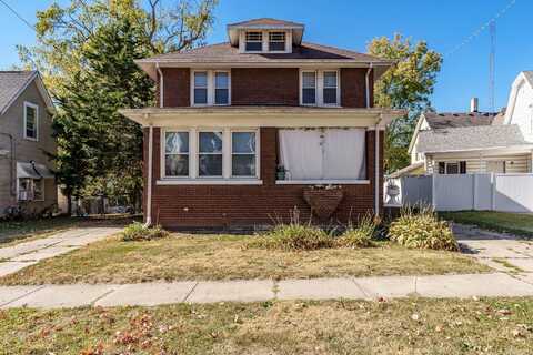 806 S Oak, FREEPORT, IL 61032