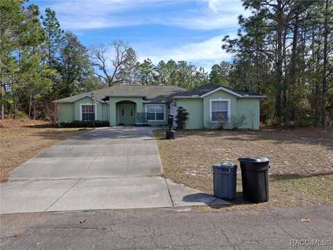 7689 N Galt Point, Citrus Springs, FL 34434