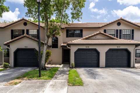 9139 Vineyard Lake Dr, Plantation, FL 33324