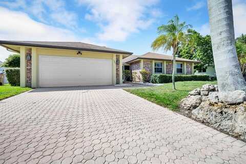1325 SW 26th Ave, Deerfield Beach, FL 33442
