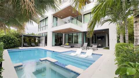 1736 SE 14th St, Fort Lauderdale, FL 33316