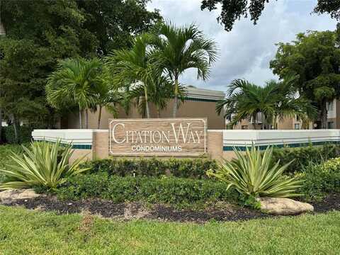 9877 Westview Dr, Coral Springs, FL 33076
