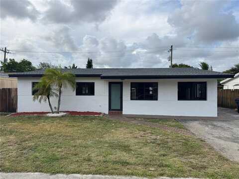 7161 Pershing St, Hollywood, FL 33024