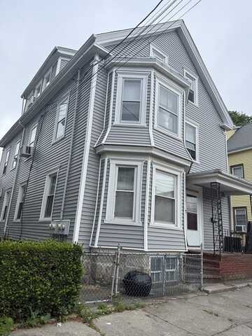 503 Bolton St, New Bedford, MA 02740