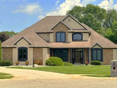 54118 Bridgewood Court, Elkhart, IN 46514