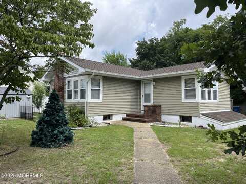 551 Capstan Avenue, Beachwood, NJ 08722