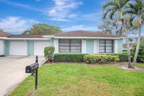 9800 Pecan Tree Drive, Boynton Beach, FL 33436