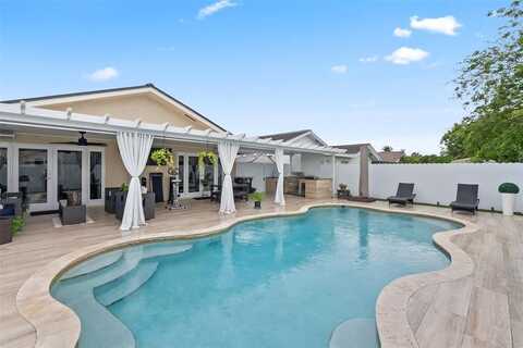 18353 SW 136th Ave, Miami, FL 33177