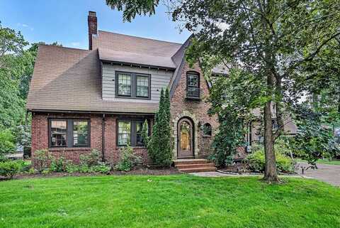80 Glen Avenue, Newton, MA 02459