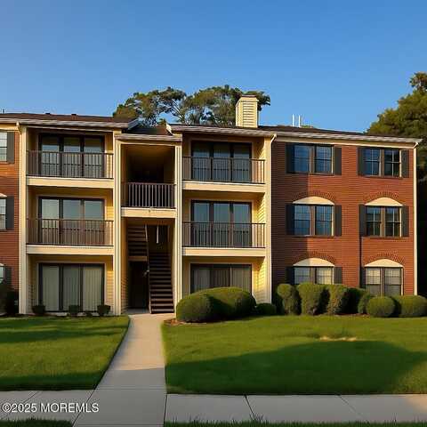 344 Danbury Lane, East Brunswick, NJ 08816