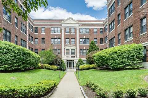 145 Englewood Avenue 31, Boston, MA 02135