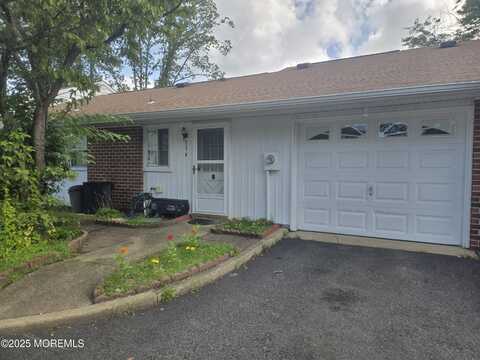 833b Inverness Court, Lakewood, NJ 08701
