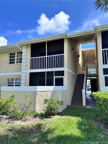 1537 SE Royal Green Circle unit: 206, Port Saint Lucie, FL 34952