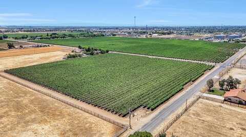 0 Avenue 14 1/2, Madera, CA 93638