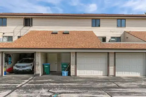 2470 W GLENDALE Avenue, APPLETON, WI 54914