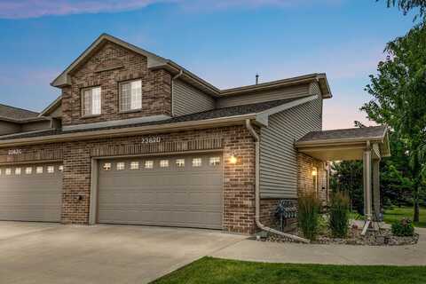 2362 PLANK Circle, APPLETON, WI 54915