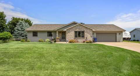 N1738 MAPLE TERRACE Road, GREENVILLE, WI 54942
