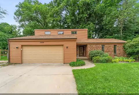 1009 W 10TH Street, KAUKAUNA, WI 54130