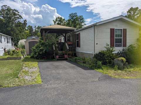 4 Treeline Circle, Cold Spring, NY 10516