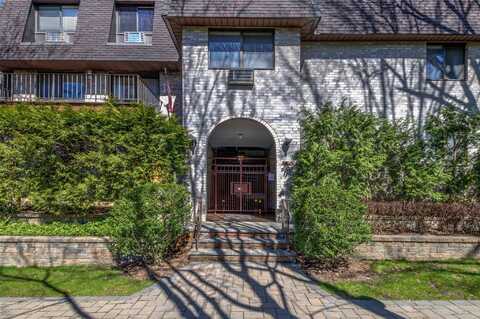 107 N Broadway, White Plains, NY 10603