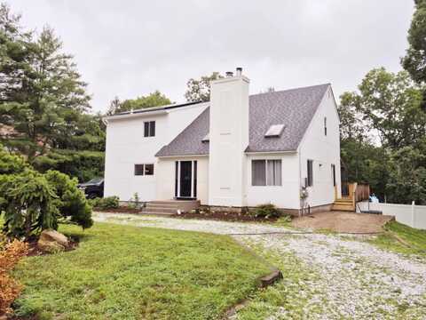 14 Caputo Drive, Manorville, NY 11949