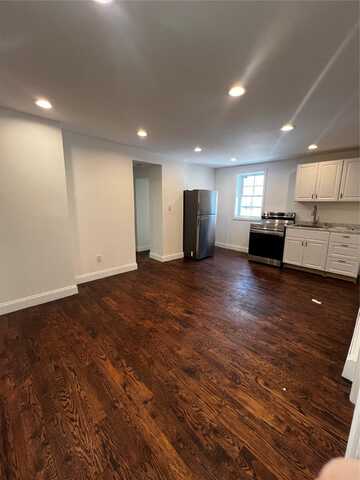 516 E 142nd Street, Bronx, NY 10454