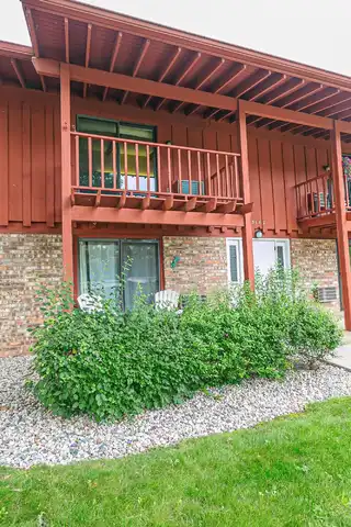 3182 JUSTIN Court, APPLETON, WI 54914